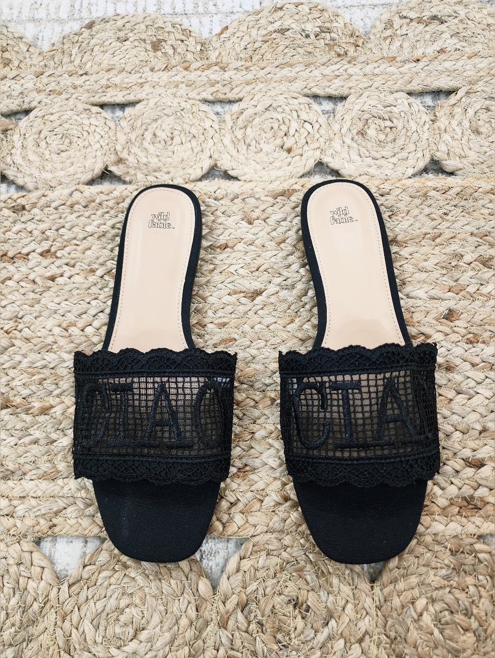 Wild Fable Flat Sandals